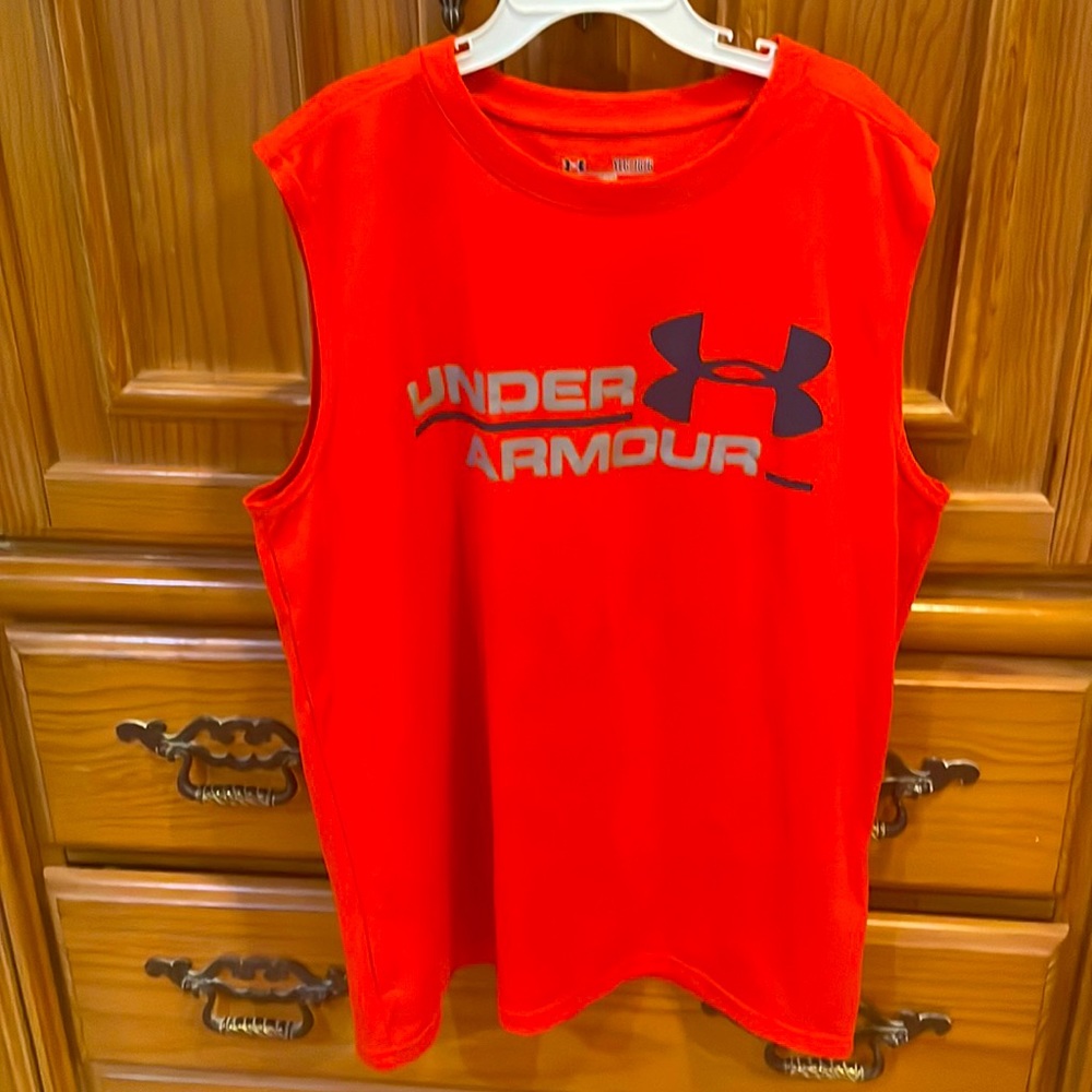 Boys Large Orange Under Armor tank